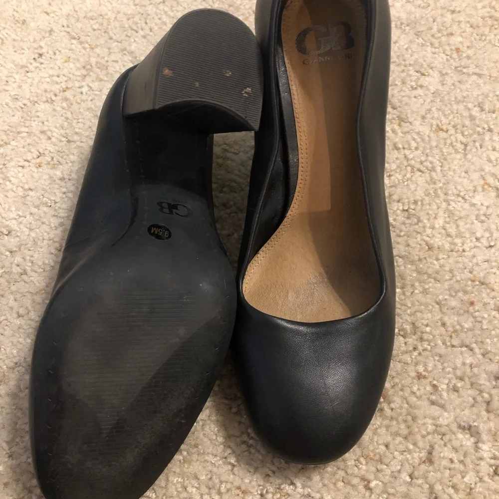 Gianni Bini black dress shoes size 9.5 - Picture 2 of 3